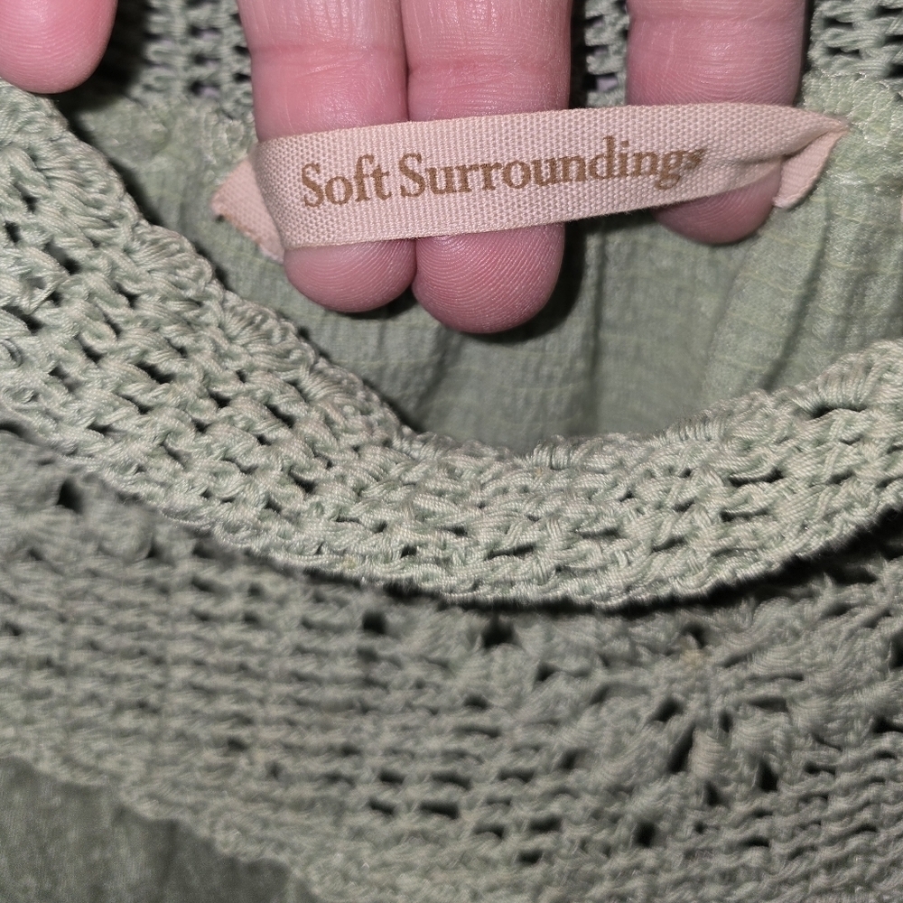 Soft Surroundings Sage Green Crochet Trim Light Flowy Boho Peasant Blouse Top L - Picture 5 of 8